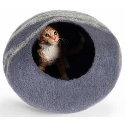 Twin Critters Handcrafted Cat Cave Bed