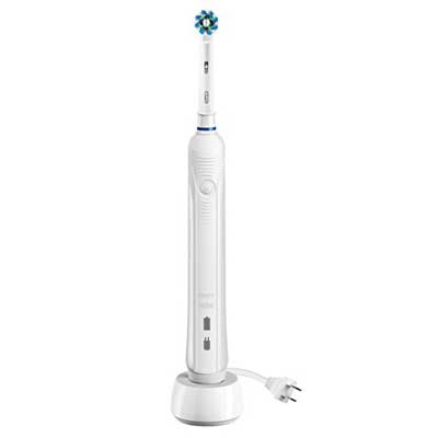 Oral-B White Pro 1000 Toothbrush